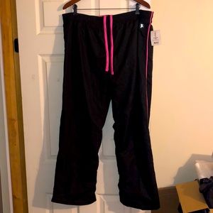 Danskin Now Women’s Loose track pants size XXL 20